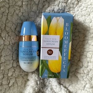 Sunscreen Serum SPF 50 - Bloomeffects. BRAND NEW!